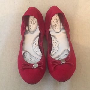 ❣️ Dexflex Comfort Red Flats ❣️